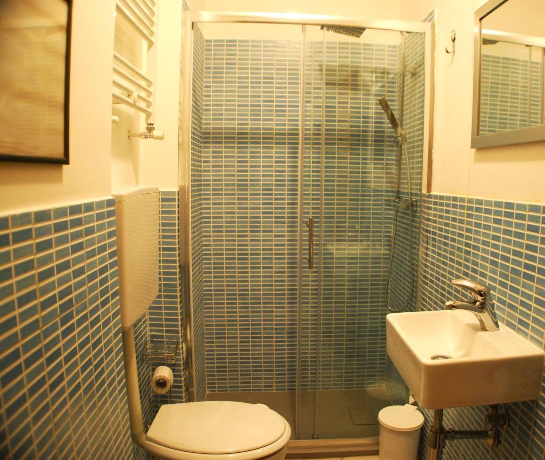 Albergoteatro Специя Экстерьер фото