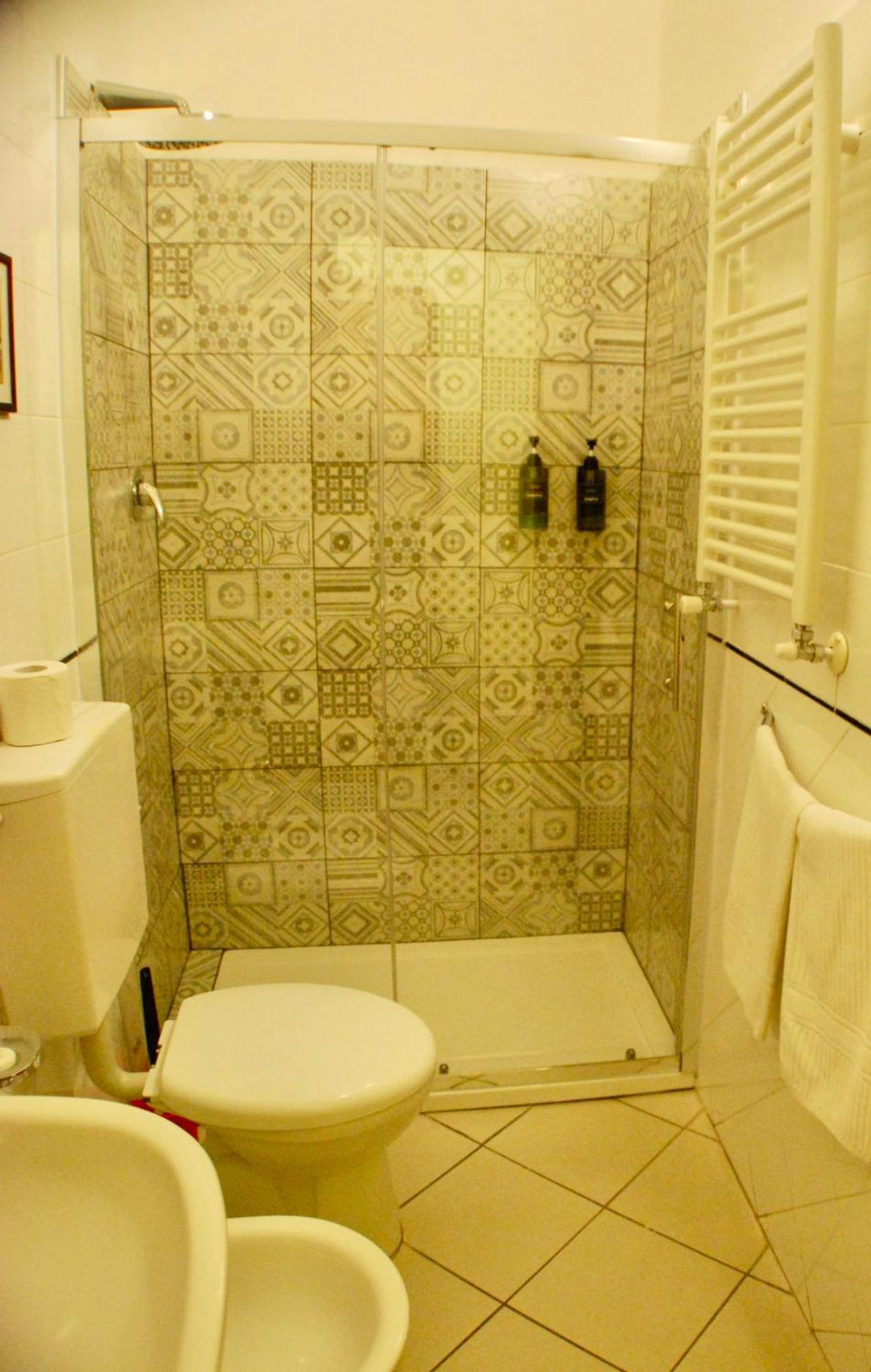 Albergoteatro Специя Экстерьер фото