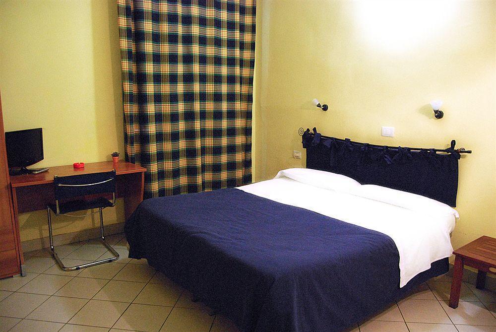 Albergoteatro Специя Экстерьер фото
