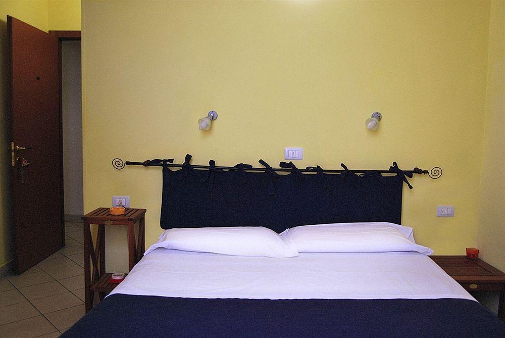 Albergoteatro Специя Экстерьер фото