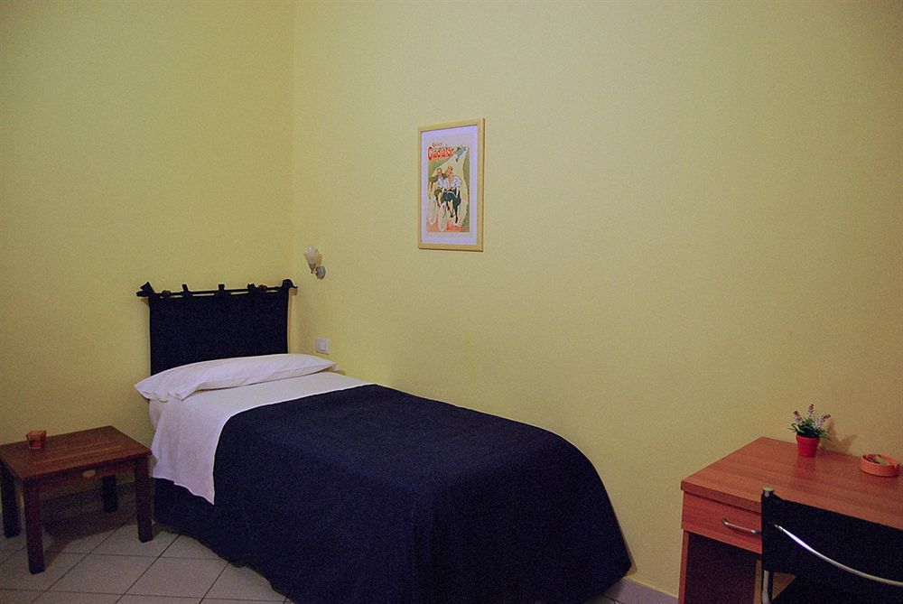 Albergoteatro Специя Экстерьер фото