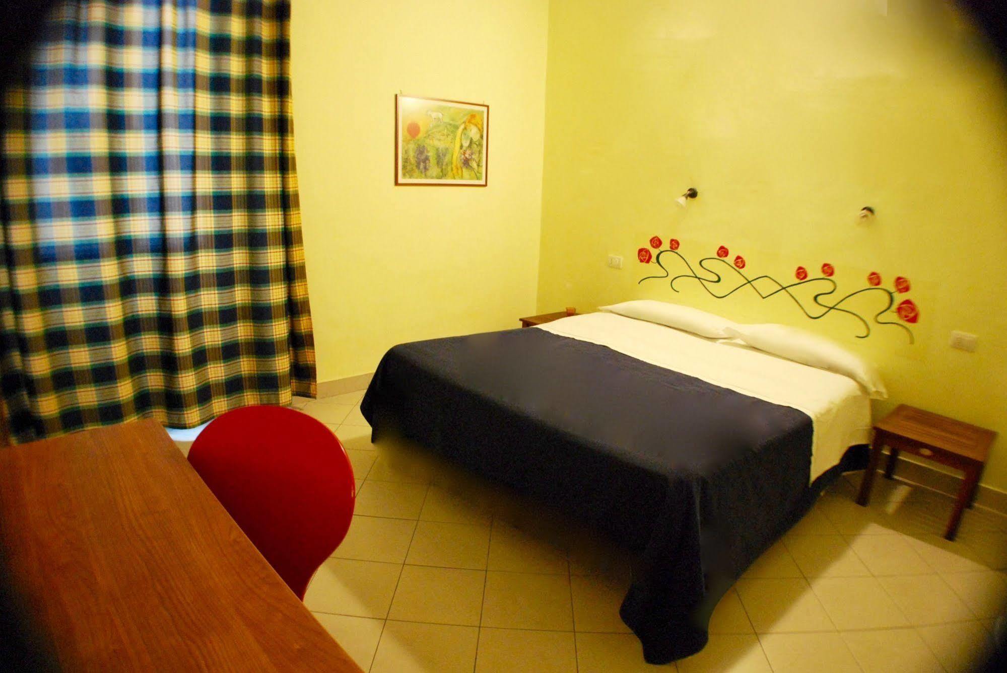 Albergoteatro Специя Экстерьер фото